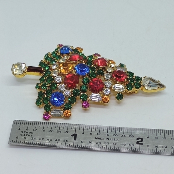* vintage Warner Christmas Tree pin brooch AND clip on earrings SET - Picture 2 of 10